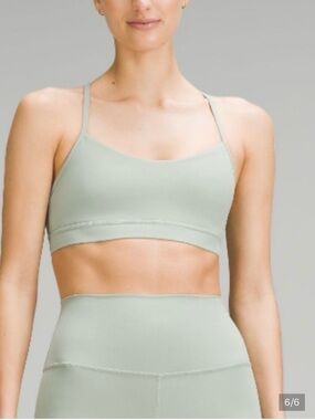Lululemon Flow Y Bra Nulu *Light
Support